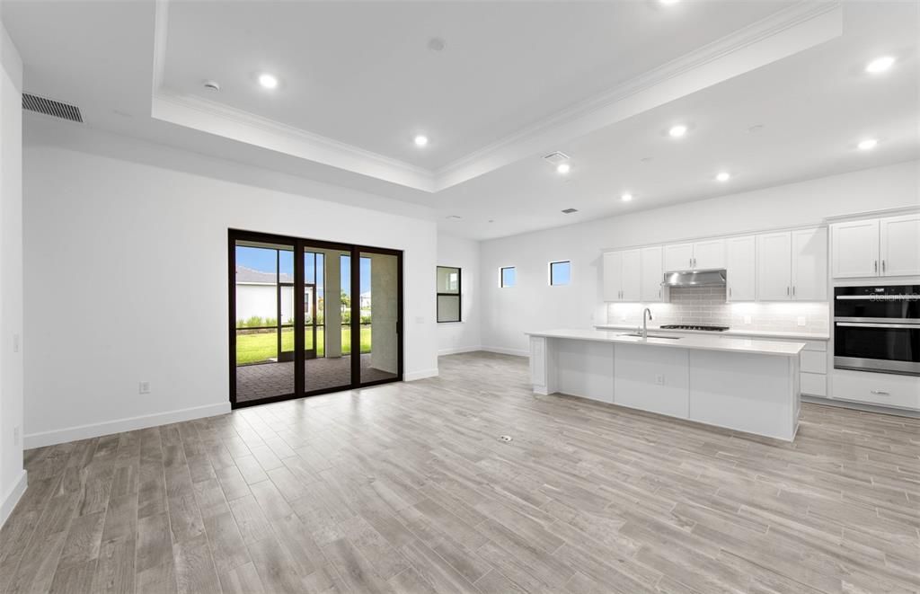 For Sale: $651,990 (2 beds, 2 baths, 2080 Square Feet)