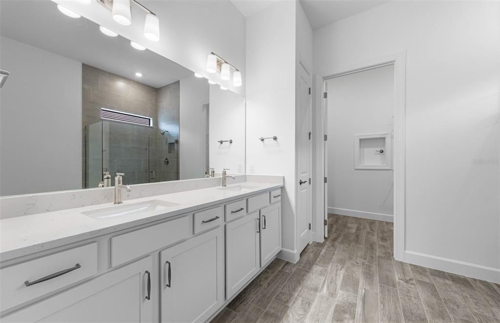 For Sale: $651,990 (2 beds, 2 baths, 2080 Square Feet)