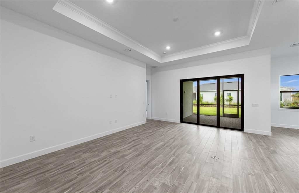 For Sale: $651,990 (2 beds, 2 baths, 2080 Square Feet)