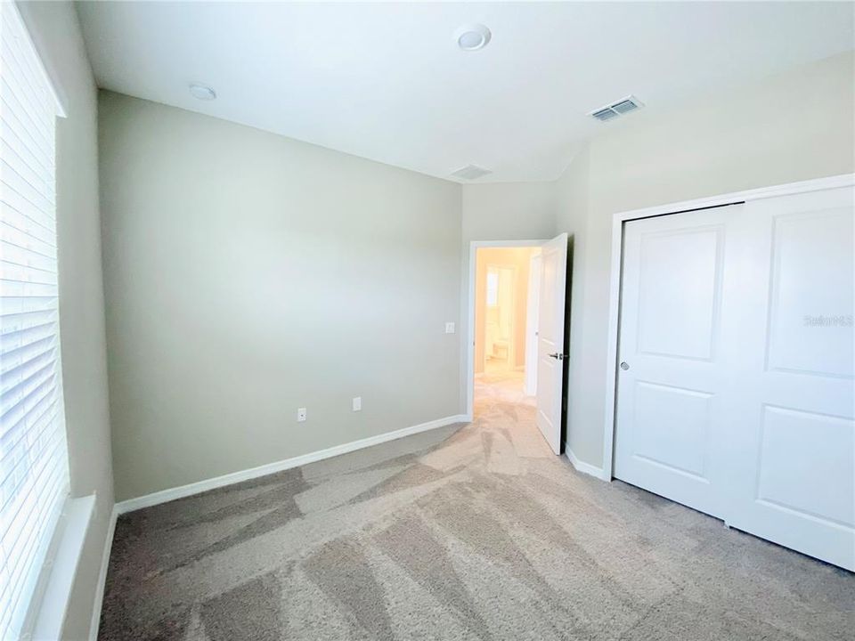 For Rent: $3,595 (4 beds, 3 baths, 2196 Square Feet)