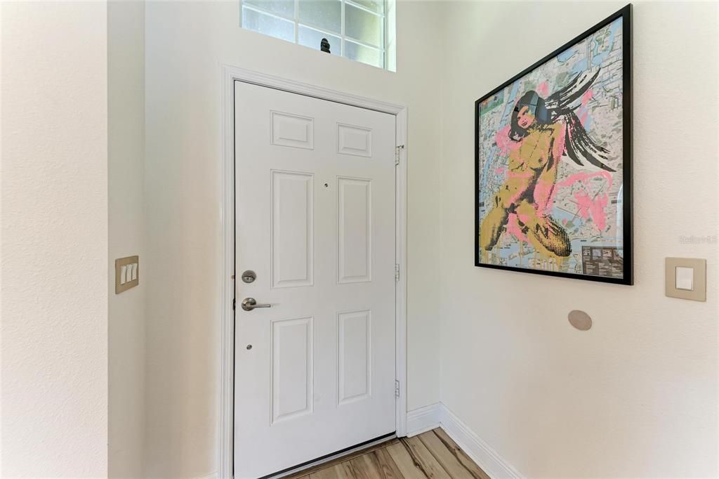 For Sale: $780,000 (5 beds, 4 baths, 3100 Square Feet)