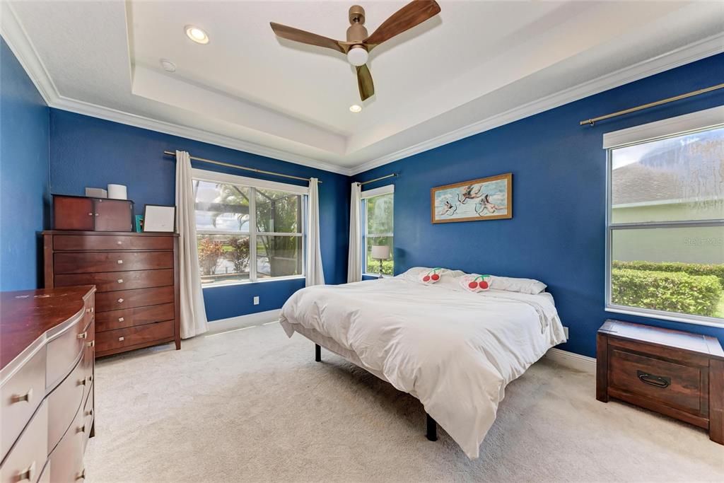 For Sale: $780,000 (5 beds, 4 baths, 3100 Square Feet)