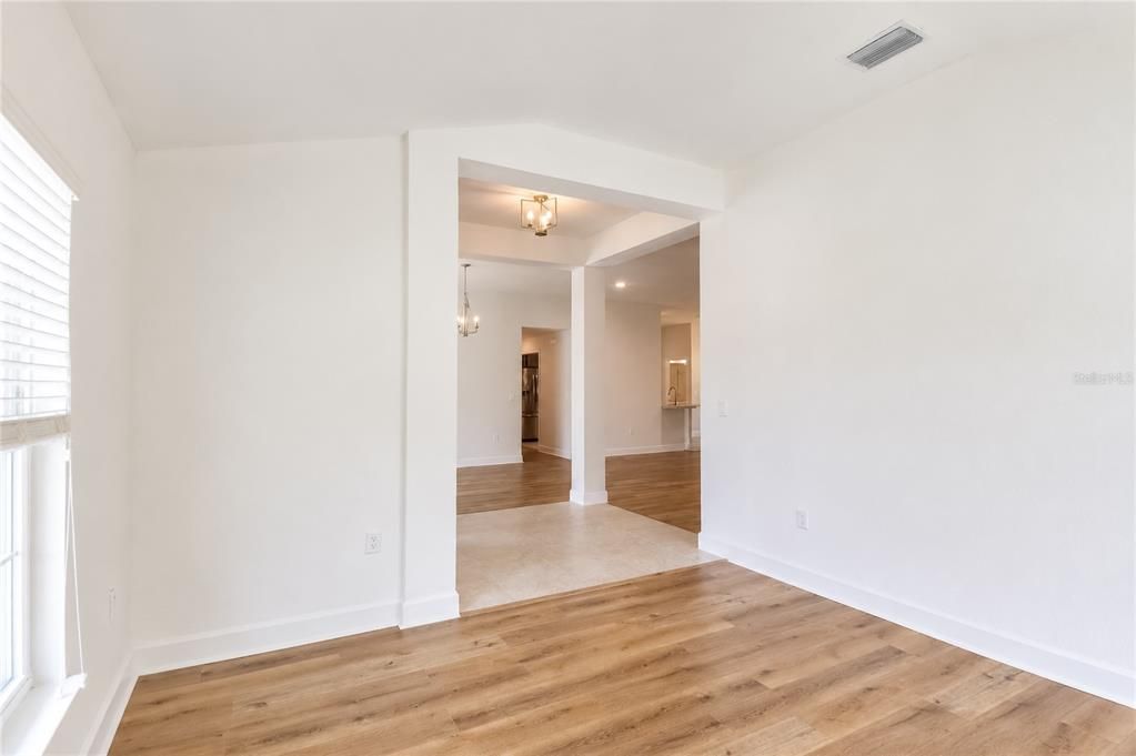 For Sale: $385,000 (4 beds, 3 baths, 2283 Square Feet)