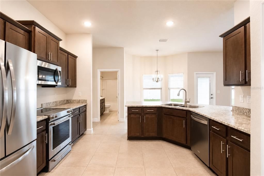 For Sale: $385,000 (4 beds, 3 baths, 2283 Square Feet)