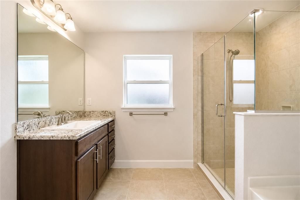 For Sale: $385,000 (4 beds, 3 baths, 2283 Square Feet)