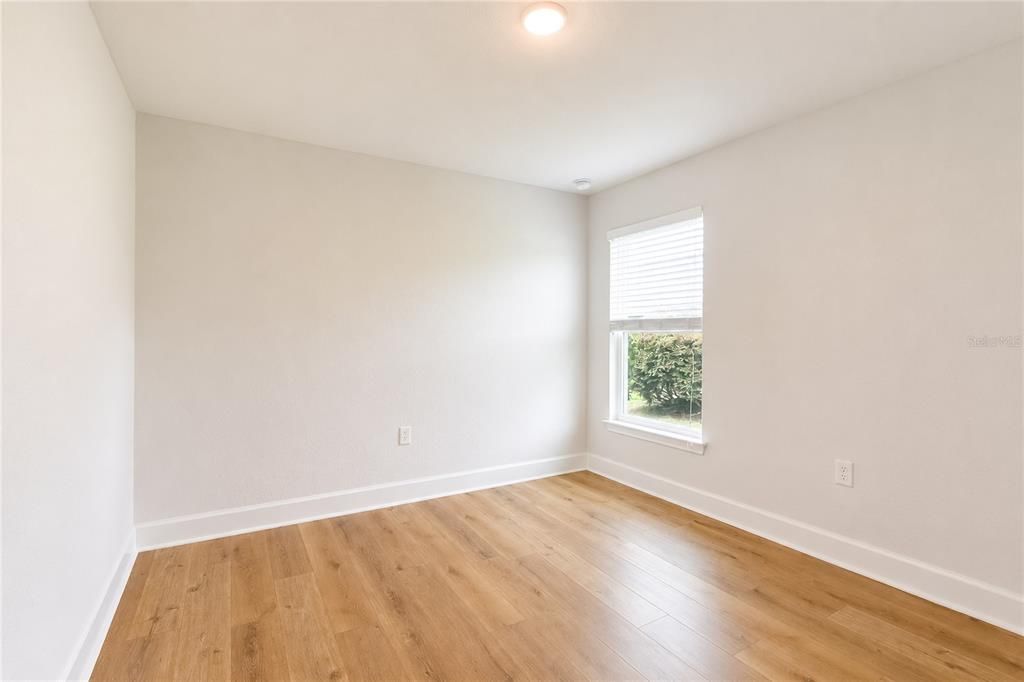 For Sale: $385,000 (4 beds, 3 baths, 2283 Square Feet)