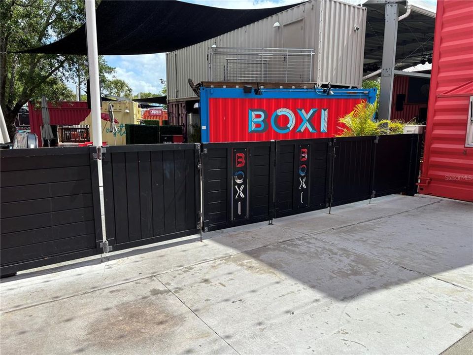 For Rent: $2,380 (3 beds, 3 baths, 1855 Square Feet)