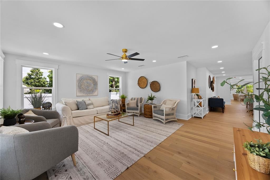 En Venta: $664,000 (3 camas, 2 baños, 1756 Pies cuadrados)