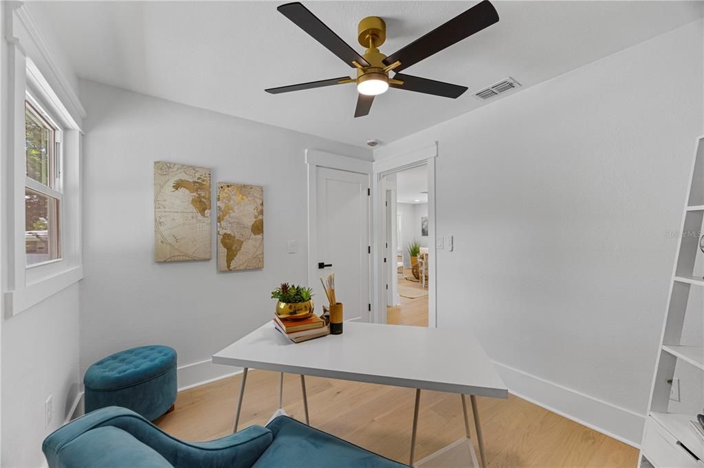 En Venta: $664,000 (3 camas, 2 baños, 1756 Pies cuadrados)