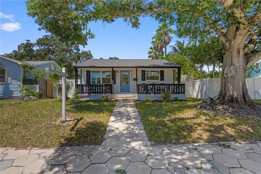 En Venta: $664,000 (3 camas, 2 baños, 1756 Pies cuadrados)