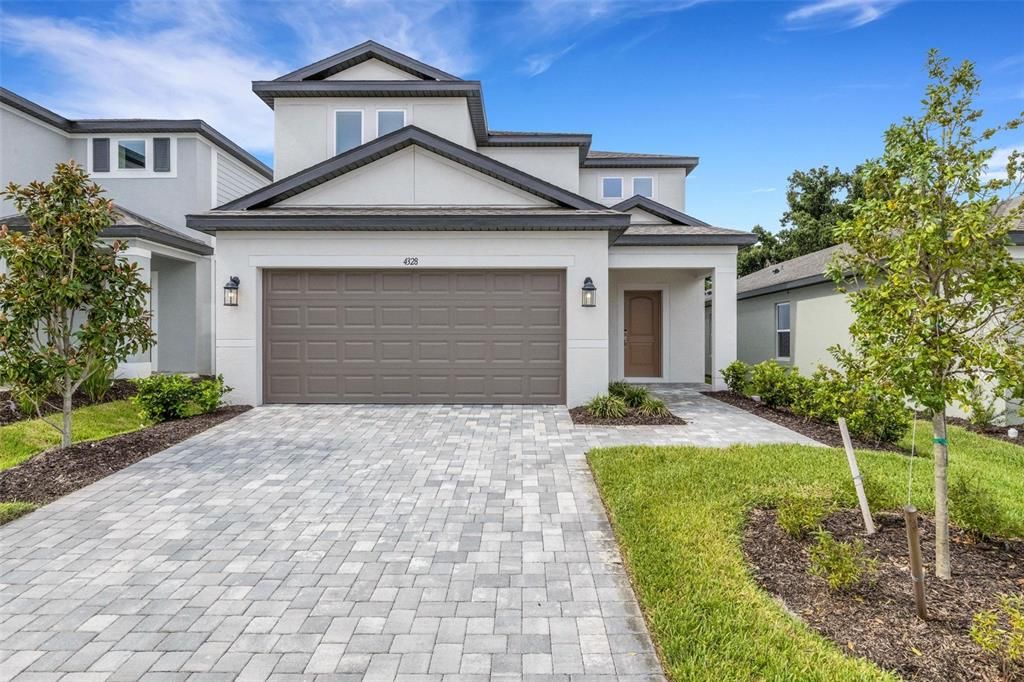 For Sale: $389,999 (3 beds, 2 baths, 2134 Square Feet)