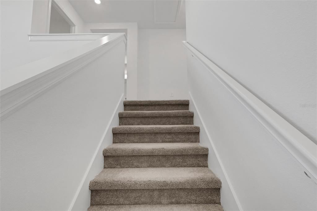 For Sale: $389,999 (3 beds, 2 baths, 2134 Square Feet)