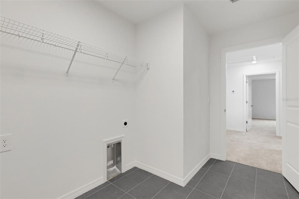 For Sale: $389,999 (3 beds, 2 baths, 2134 Square Feet)