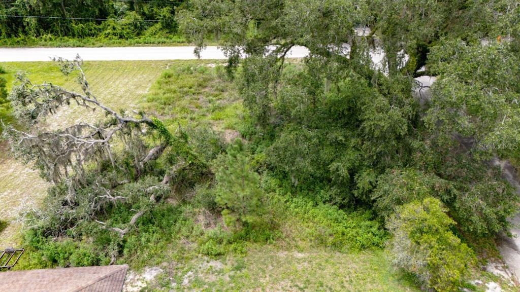 На продажу: $22,000 (0.17 acres)