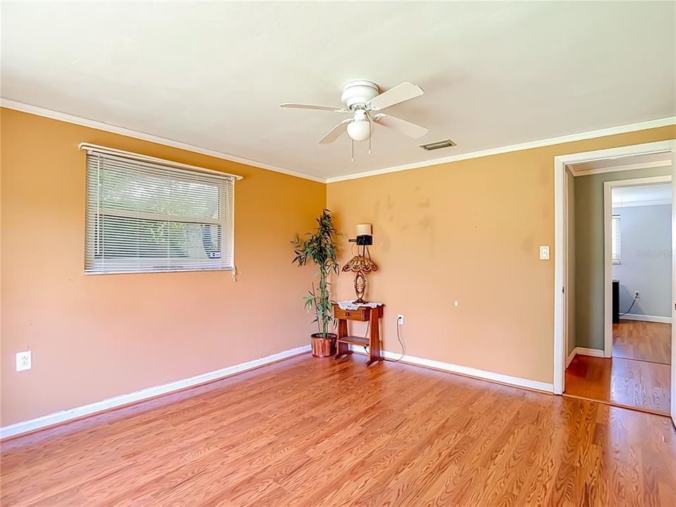 En Venta: $370,000 (3 camas, 2 baños, 1480 Pies cuadrados)
