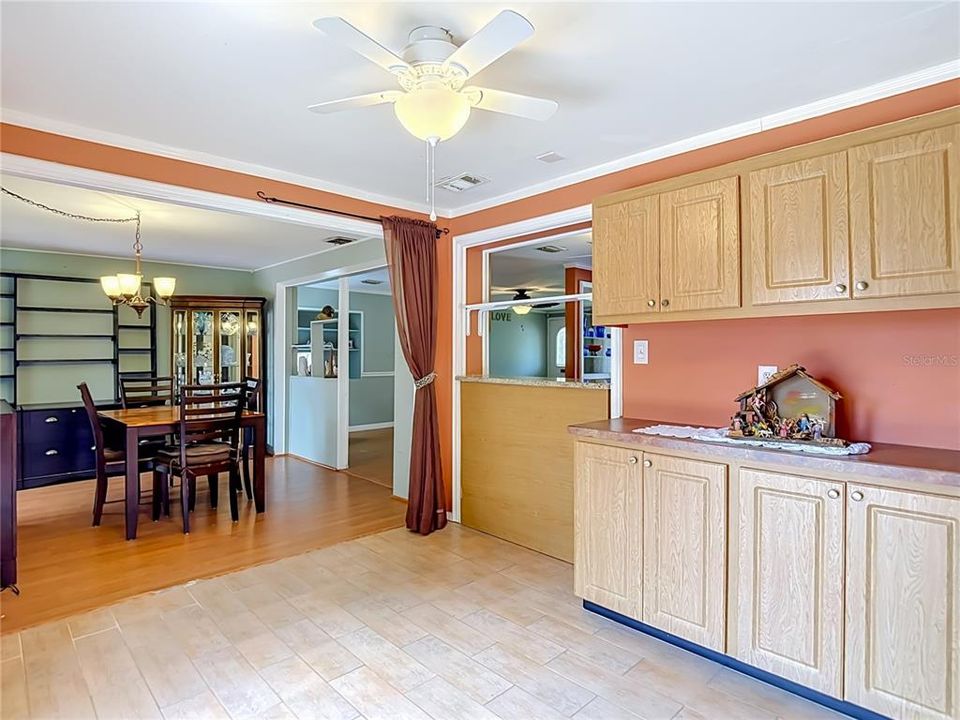 En Venta: $370,000 (3 camas, 2 baños, 1480 Pies cuadrados)