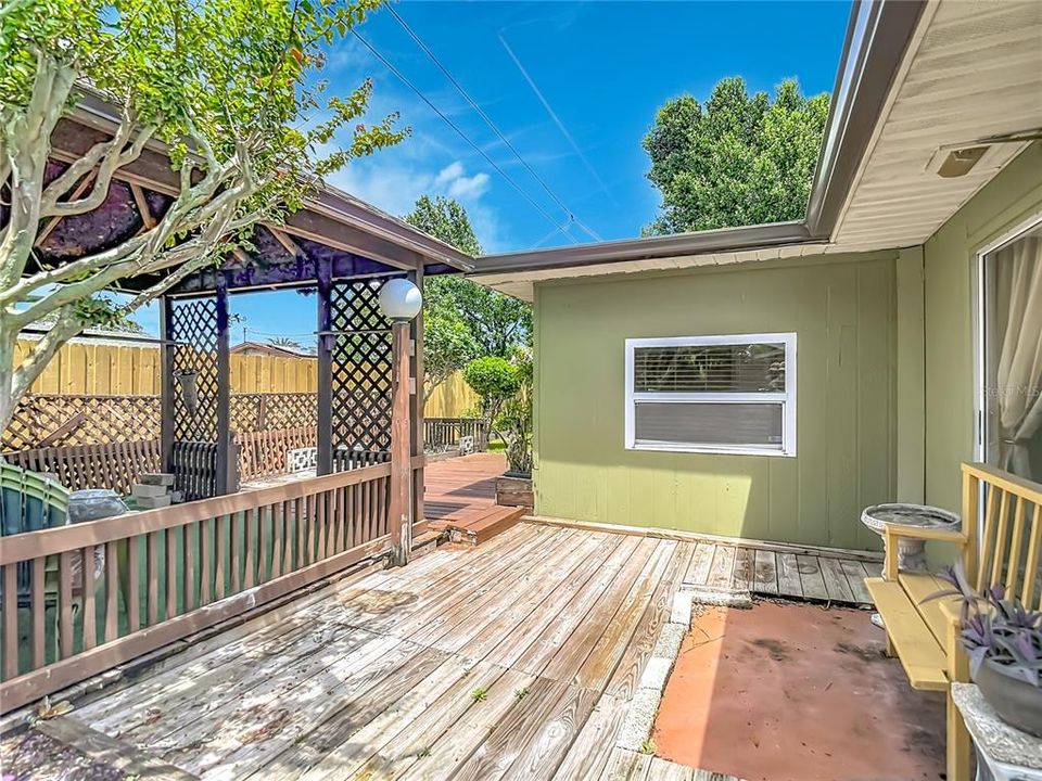 En Venta: $370,000 (3 camas, 2 baños, 1480 Pies cuadrados)