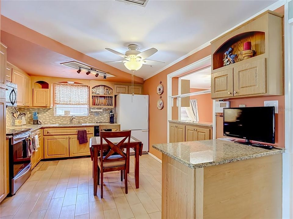 En Venta: $370,000 (3 camas, 2 baños, 1480 Pies cuadrados)