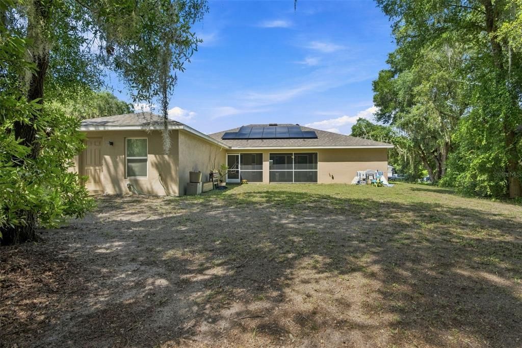For Sale: $449,900 (5 beds, 4 baths, 2414 Square Feet)