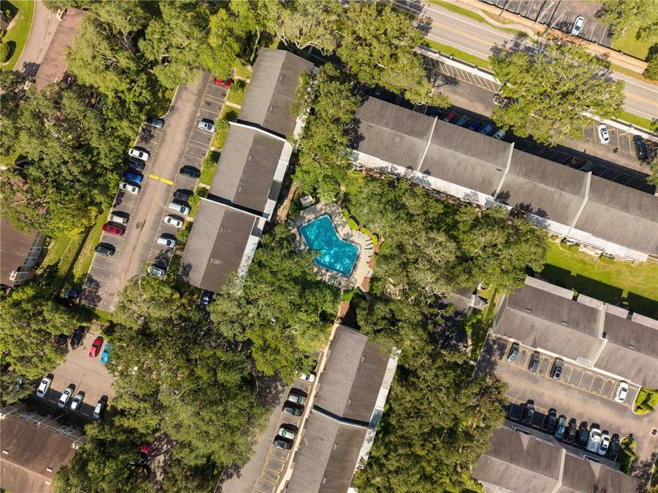 For Sale: $145,000 (2 beds, 2 baths, 984 Square Feet)