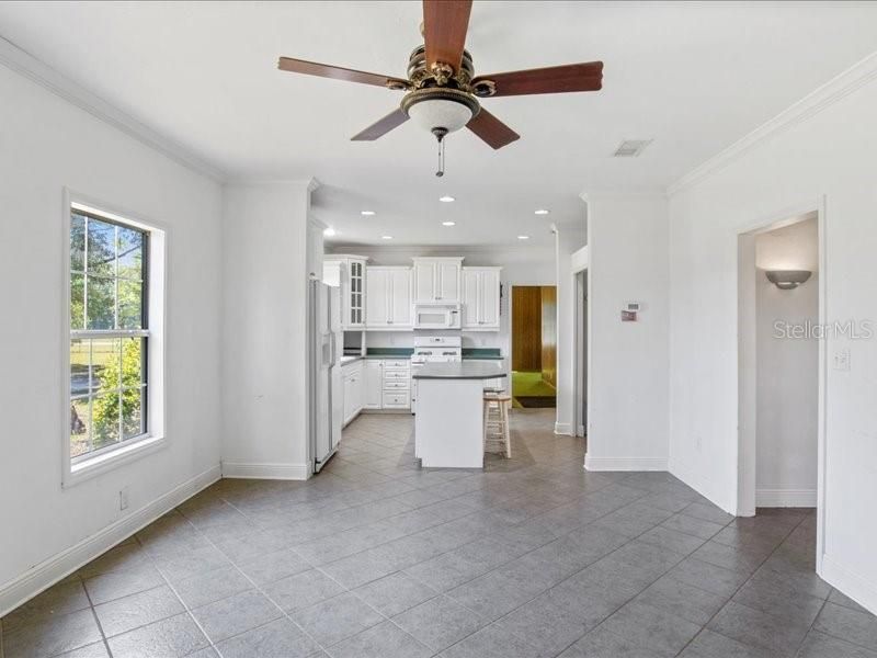 For Sale: $885,000 (0 beds, 0 baths, 6627 Square Feet)