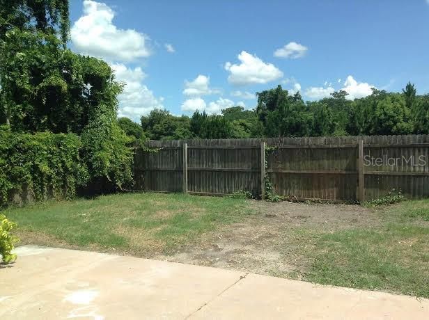 For Rent: $2,100 (3 beds, 2 baths, 1334 Square Feet)