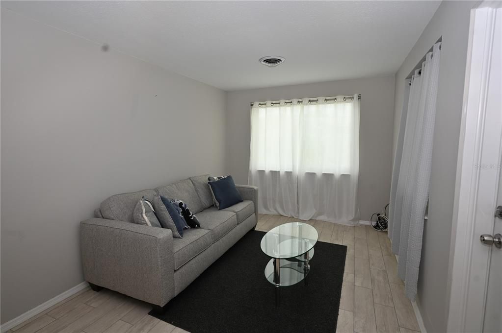 For Sale: $295,000 (3 beds, 2 baths, 1488 Square Feet)
