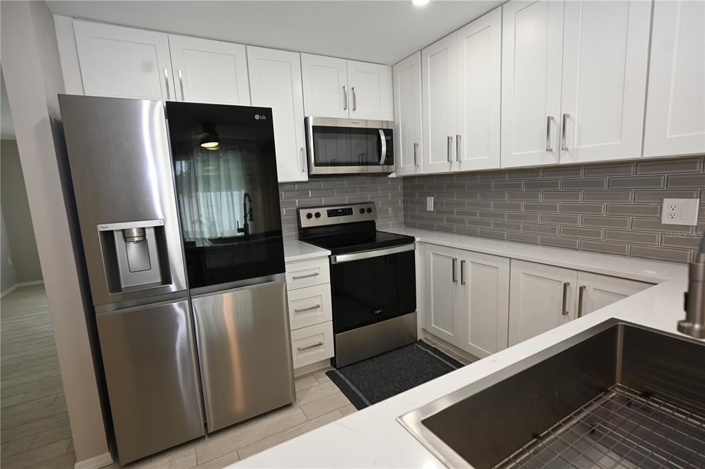 For Sale: $295,000 (3 beds, 2 baths, 1488 Square Feet)