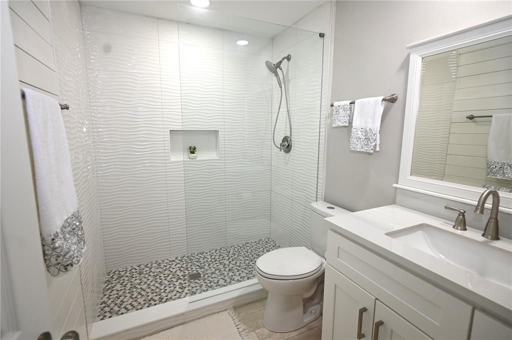 For Sale: $295,000 (3 beds, 2 baths, 1488 Square Feet)