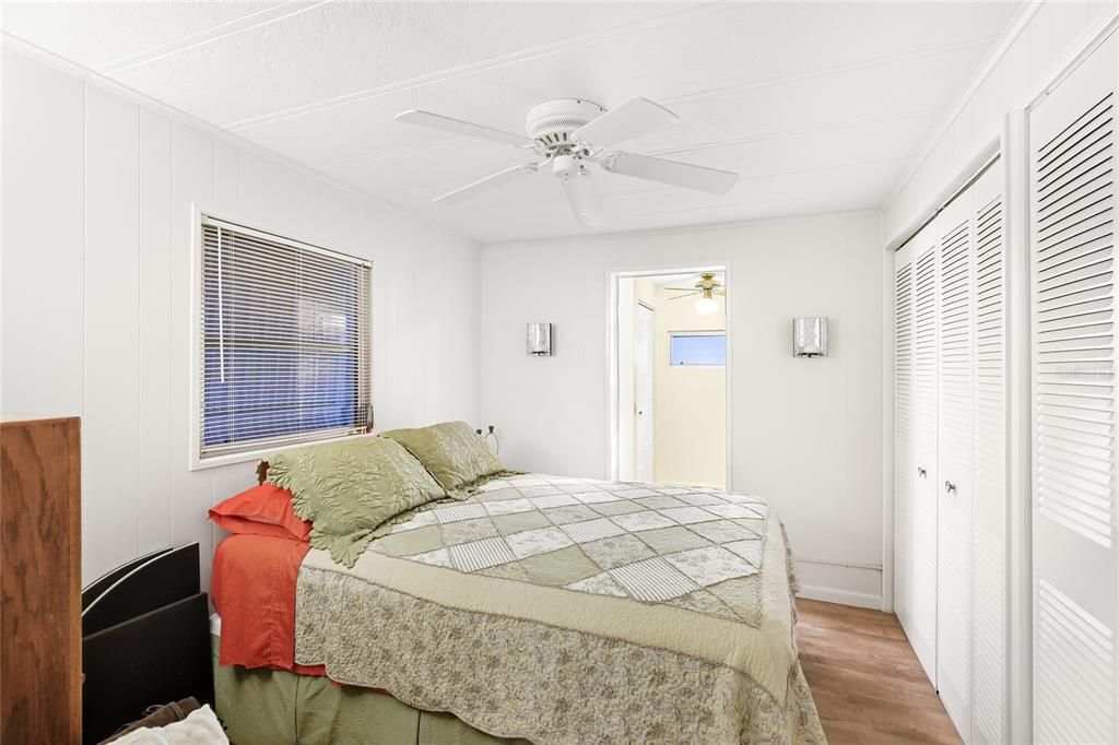 For Sale: $125,000 (3 beds, 2 baths, 1450 Square Feet)