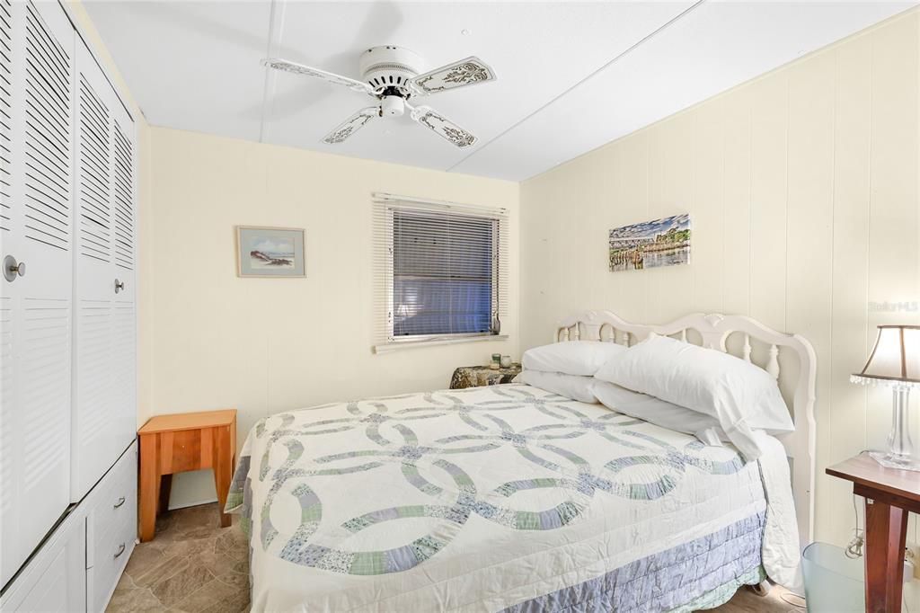 For Sale: $125,000 (3 beds, 2 baths, 1450 Square Feet)