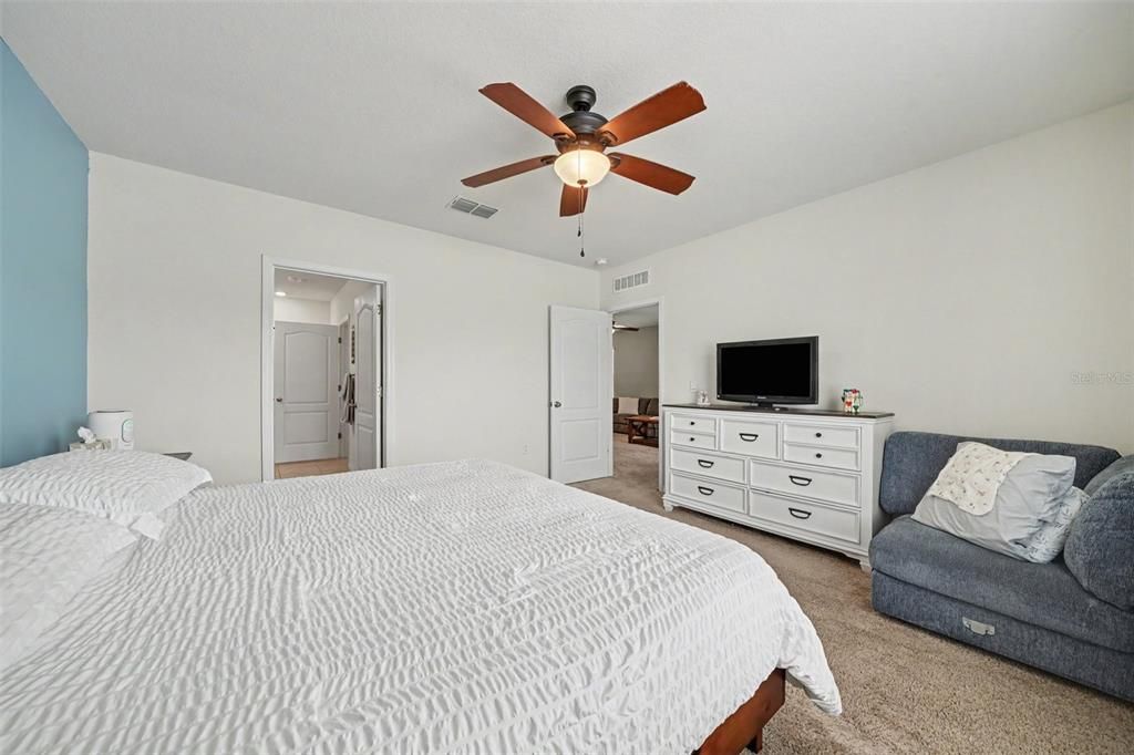 En Venta: $329,900 (3 camas, 2 baños, 1620 Pies cuadrados)
