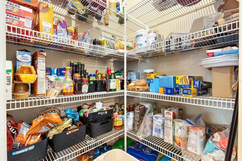 На продажу: $579,900 (4 спален, 3 ванн, 2749 Квадратных фут)