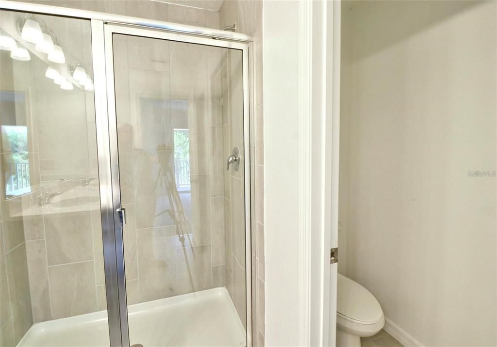 For Rent: $2,700 (3 beds, 2 baths, 1524 Square Feet)