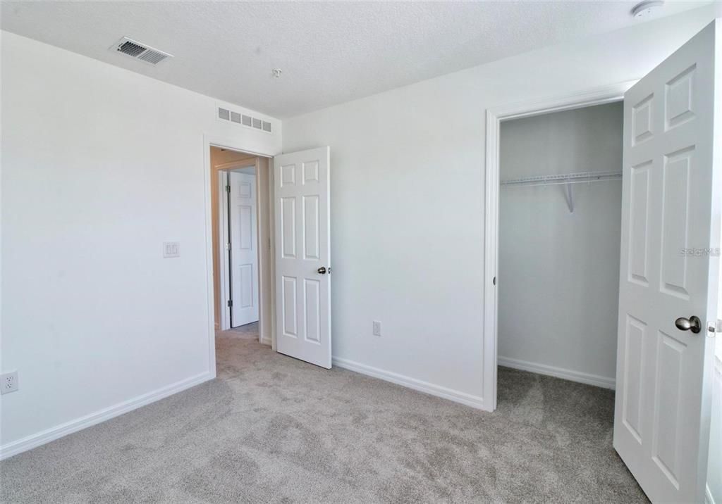 For Rent: $2,700 (3 beds, 2 baths, 1524 Square Feet)