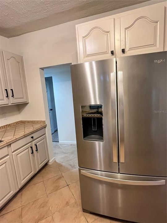 For Sale: $250,000 (3 beds, 1 baths, 960 Square Feet)