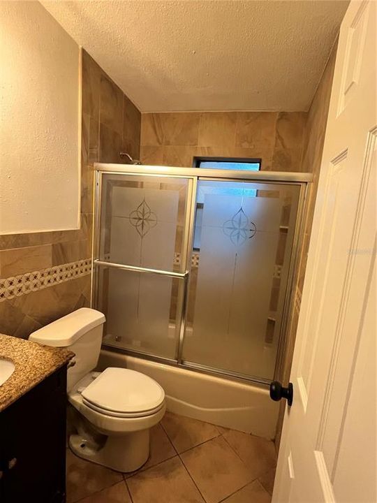 For Sale: $250,000 (3 beds, 1 baths, 960 Square Feet)