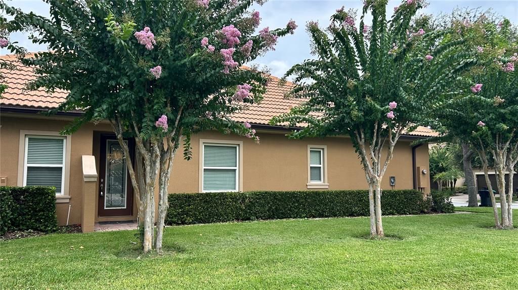 For Rent: $2,700 (3 beds, 2 baths, 1408 Square Feet)