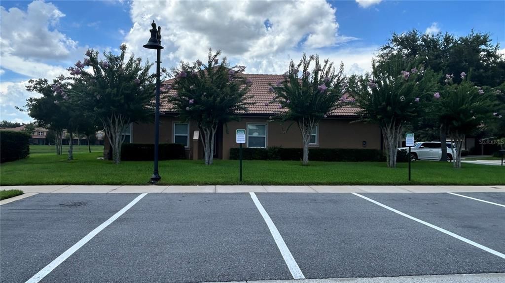 For Rent: $2,700 (3 beds, 2 baths, 1408 Square Feet)
