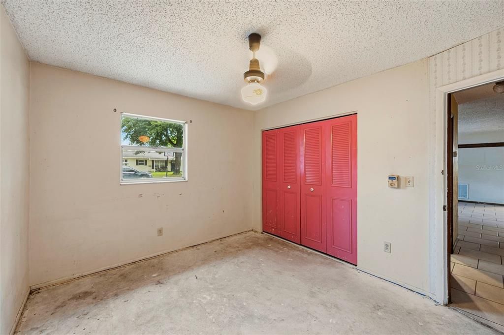 For Sale: $249,000 (3 beds, 1 baths, 1104 Square Feet)