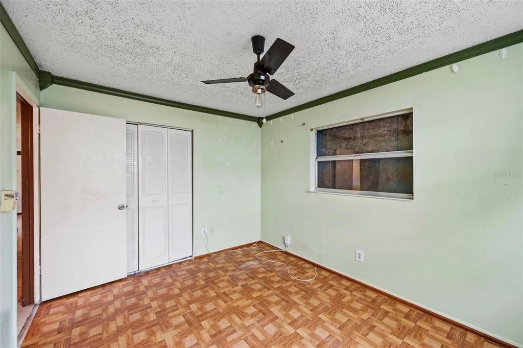 For Sale: $249,000 (3 beds, 1 baths, 1104 Square Feet)