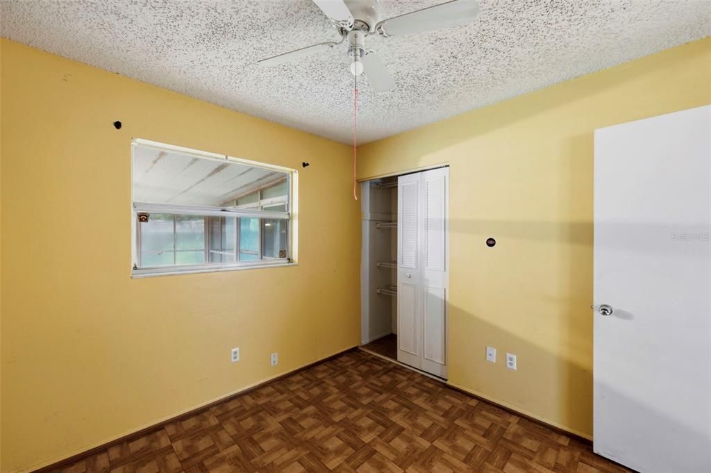 For Sale: $249,000 (3 beds, 1 baths, 1104 Square Feet)