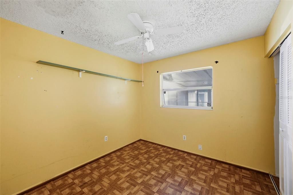 For Sale: $249,000 (3 beds, 1 baths, 1104 Square Feet)