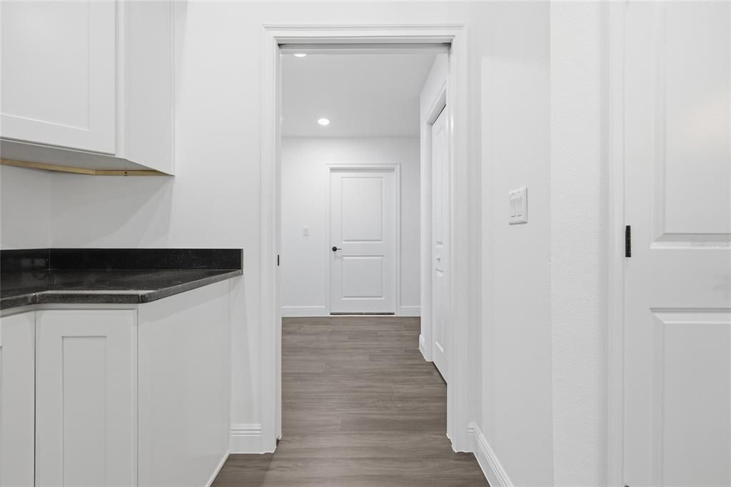 На продажу: $309,900 (4 спален, 2 ванн, 1790 Квадратных фут)