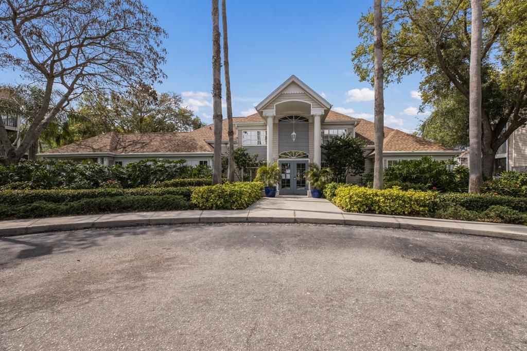 For Sale: $310,000 (2 beds, 2 baths, 1224 Square Feet)