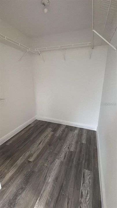 For Rent: $1,700 (3 beds, 2 baths, 1089 Square Feet)