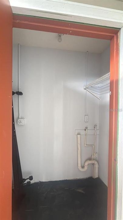 For Rent: $1,700 (3 beds, 2 baths, 1089 Square Feet)