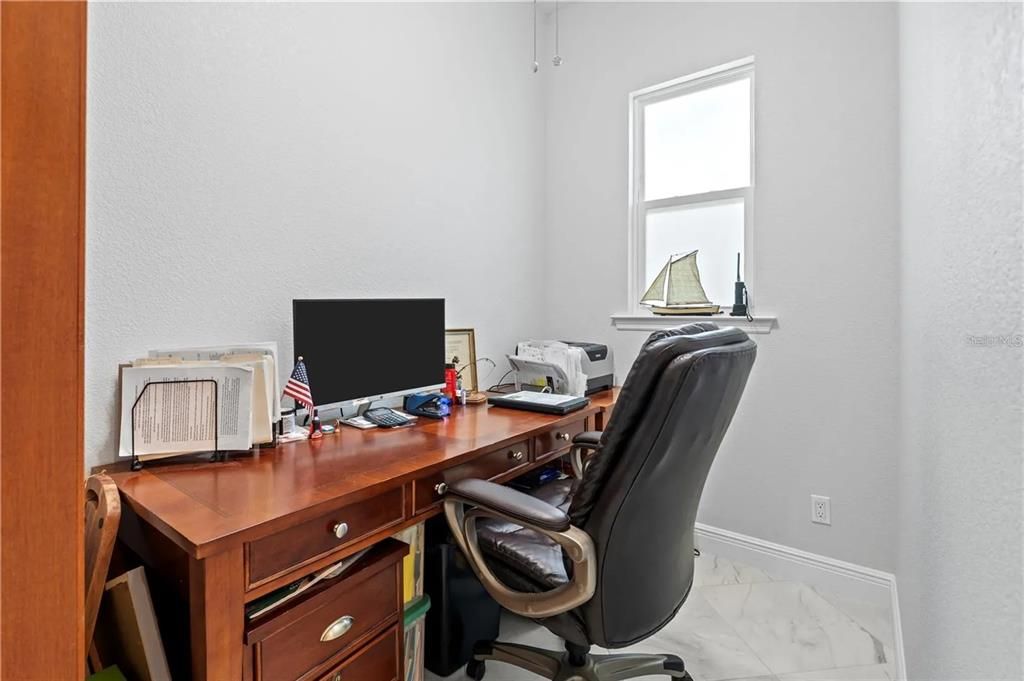 For Sale: $625,000 (3 beds, 3 baths, 2132 Square Feet)