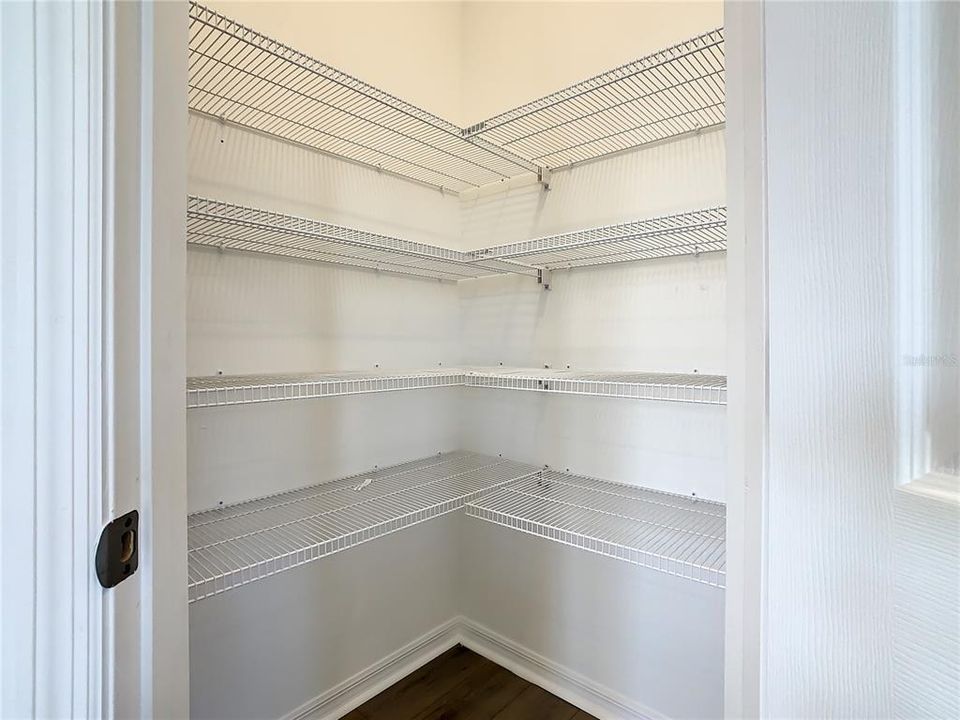 В аренду: $2,400 (4 спален, 2 ванн, 2011 Квадратных фут)