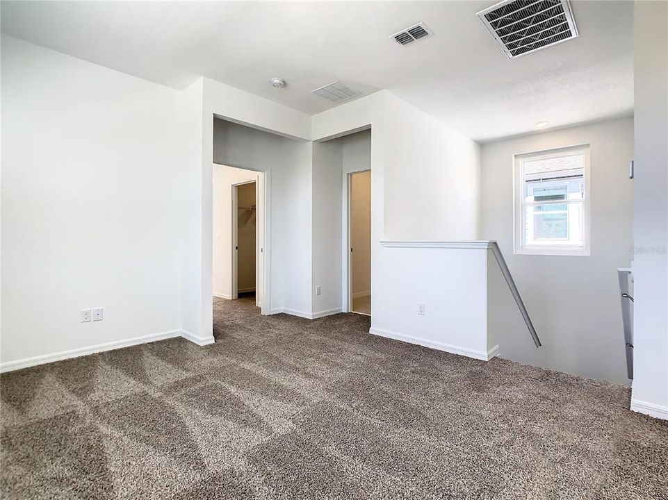 В аренду: $2,400 (4 спален, 2 ванн, 2011 Квадратных фут)
